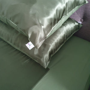 Wonder Sheet 2 Fitted Sheets and 2 x Pillow Cases